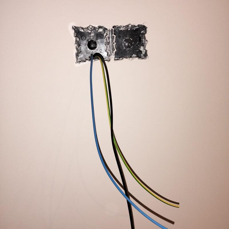 Instalación eléctrica en proceso